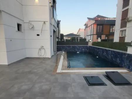 Villa Zu Verkaufen In Altinkum, Didim 4 In 1 Mit Pool