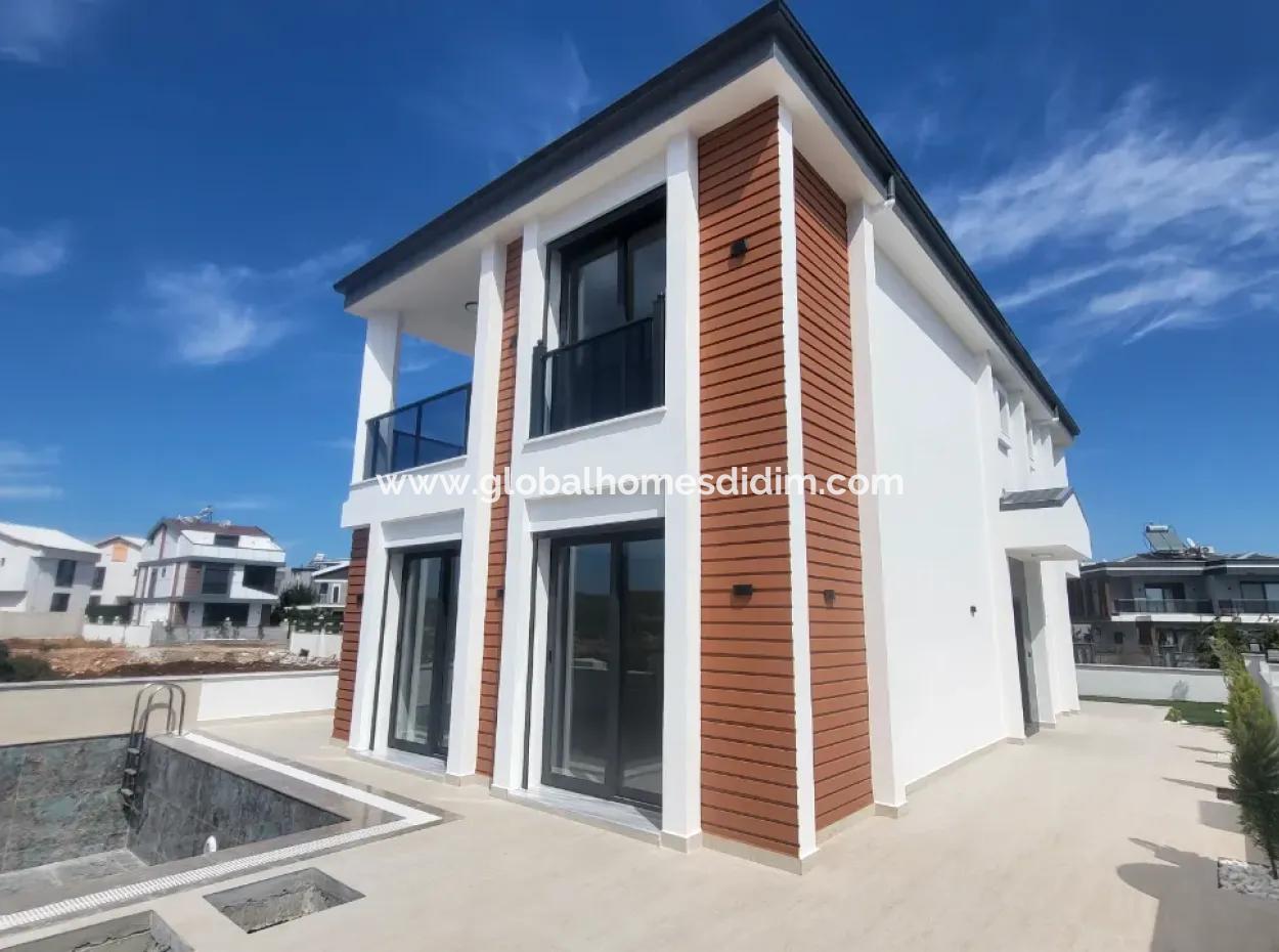 Didim'de Satılık Müstakil Villa Havuzlu 3+1